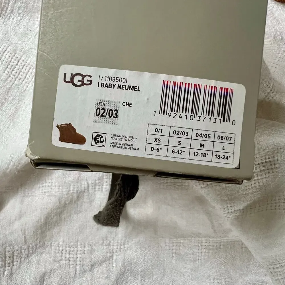 UGG Baby Neumel Chestnut Suede Boots Brown New in Box Size 2/3 6-12 Months